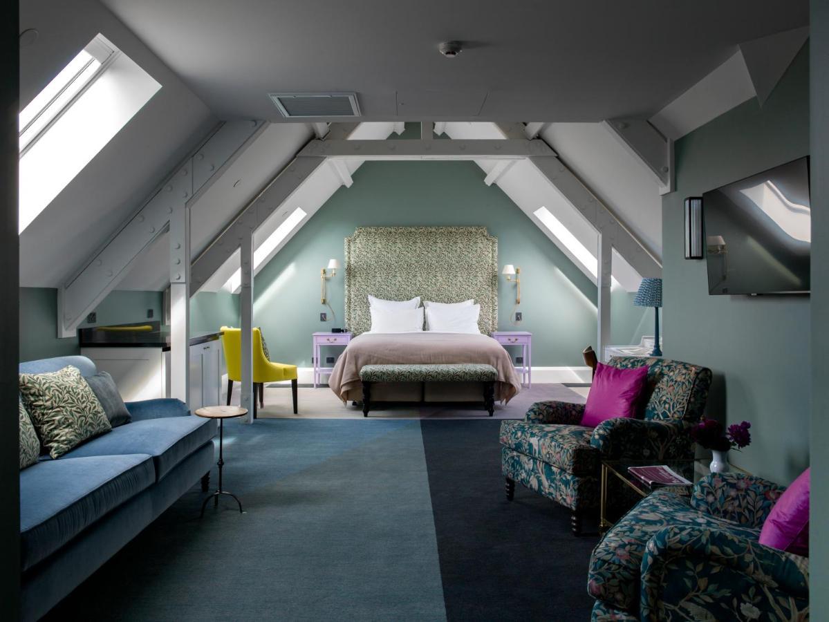 The Observatory Hotel Christchurch Bagian luar foto The suite at The Old Bank