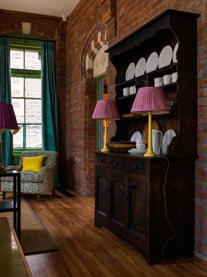 The Observatory Hotel Christchurch Bagian luar foto The interior of the house