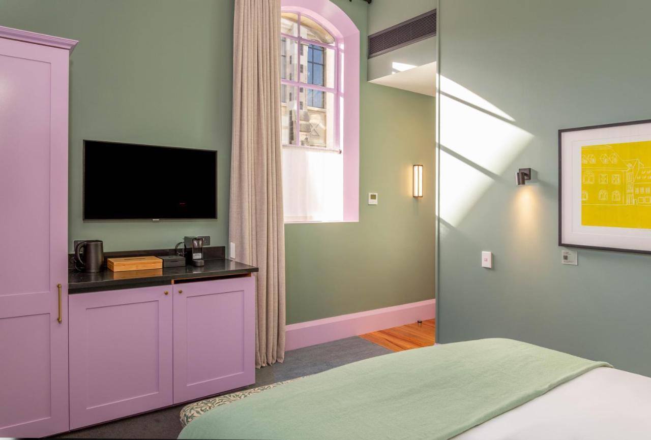 The Observatory Hotel Christchurch Bagian luar foto